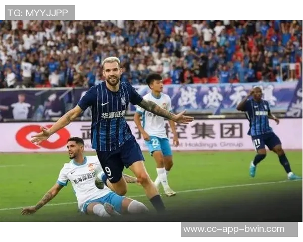 青岛西海岸后卫刘浪舟以自由身加盟广东广州豹开启新征程